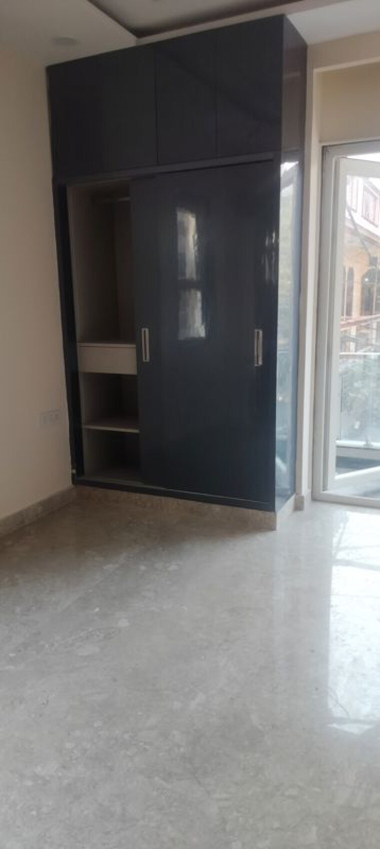 Room, janakpuri 3 Bedroom 1000 Sq.Ft. Builder Floor In Janakpuri Delhi 9782124