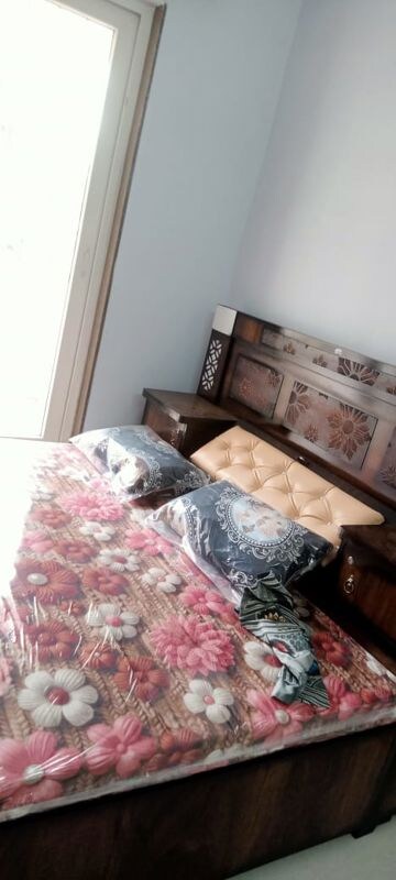 Bedroom in 5 BHK Villa at Avanti Vihar – for Rent