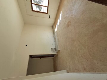Room in 3 BHK Builder Floor at Jayanagar – for Sale