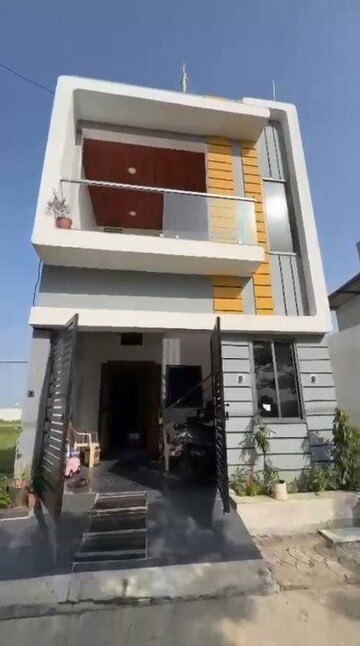 2 BHK Independent House For Sale in Mr 10