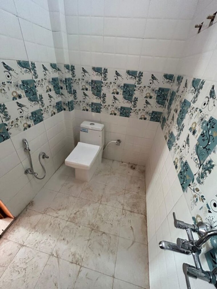 Team Area, mayur-complex-indira-nagar 3 Bedroom 2000 Sq.Ft. Builder Floor In Indira Nagar Lucknow 9782150