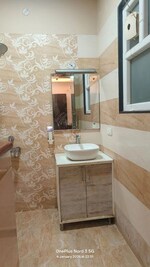 3 BHK + Pooja Room 2000 Sq.Ft. Builder Floor in Mayur Complex Indira Nagar