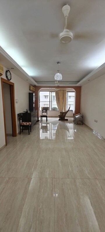 Living Room in 2 BHK Apartment at Jal Kiran, Cuffe Parade – for Rent