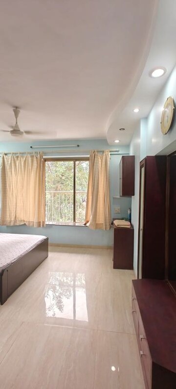 Bedroom in 2 BHK Apartment at Jal Kiran, Cuffe Parade – for Rent