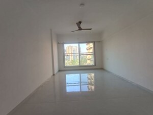 Room in 3 BHK Apartment at One Meraki, Chembur – for Rent