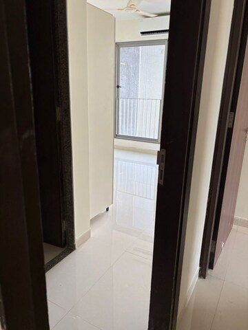 3 BHK Apartment For Rent in Sunteck City Avenue 4, Goregaon West