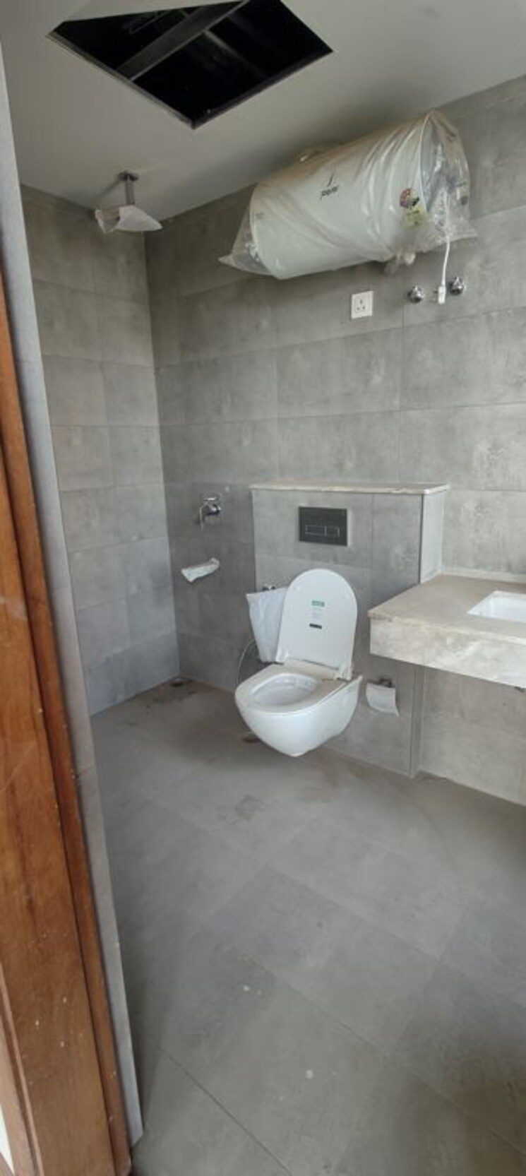 Bathroom, adani-samsara-ivana 4 Bedroom 2800 Sq.Ft. Apartment In Sector 63 Gurgaon 9782218