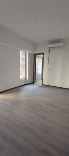 4 BHK + Servant Room Apartment For Rent in Adani Samsara Ivana