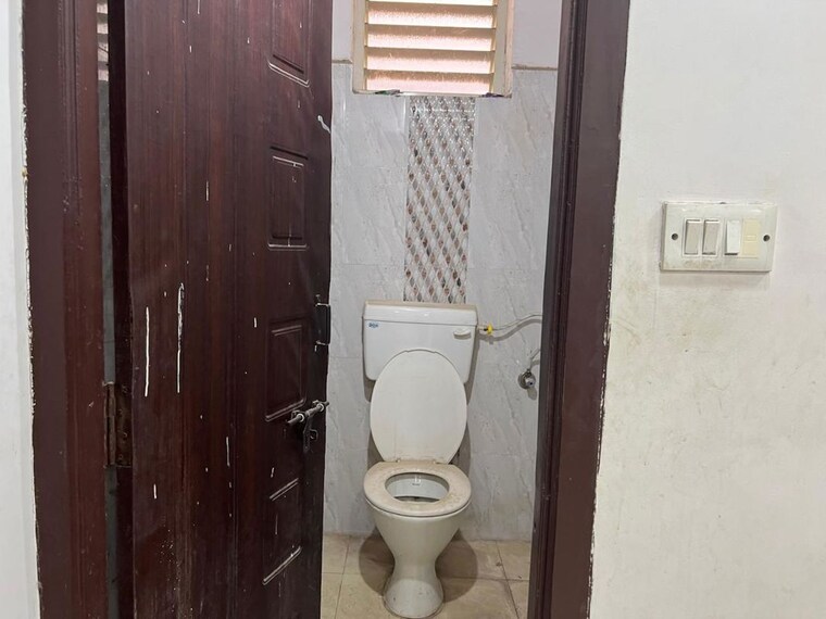 Bathroom, megha-hills Commercial Office Space 1212 Sq.Ft. In Madhapur Hyderabad 9730817