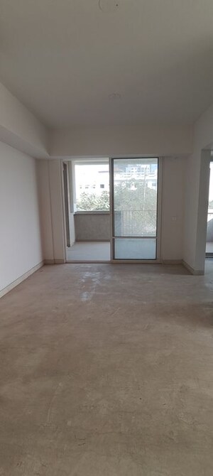 Room in 4 BHK Apartment at Adani Samsara Ivana, Sector 63 – for Rent