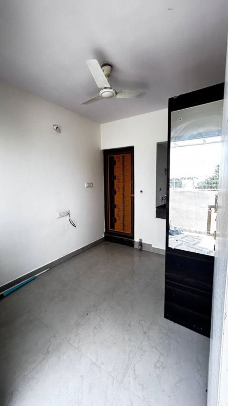 Room, btm layout stage 2 1 RK 1000 Sq.Ft. Apartment In Btm Layout Stage 2 Bangalore 9782261