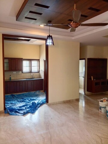 Living Room in 3 BHK Builder Floor at Basaveshwara Nagar – for Rent