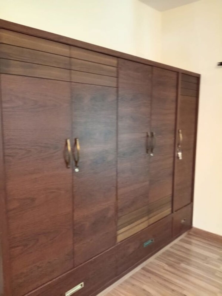 Room, basaveshwara nagar 3 Bedroom 1900 Sq.Ft. Builder Floor In Basaveshwara Nagar Bangalore 9782278