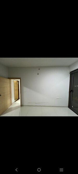 Room in 2.5 BHK Apartment at Shikhar Parisar, Kudasan – for Rent