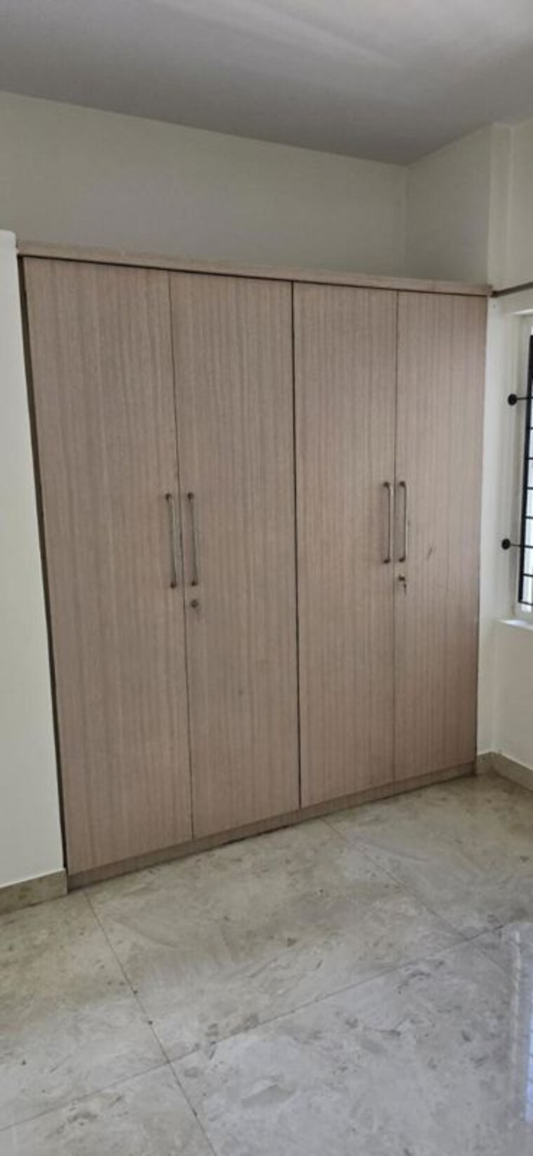 Room, olety-landmark 3 Bedroom 1881 Sq.Ft. Apartment In Basaveshwara Nagar Bangalore 9782333