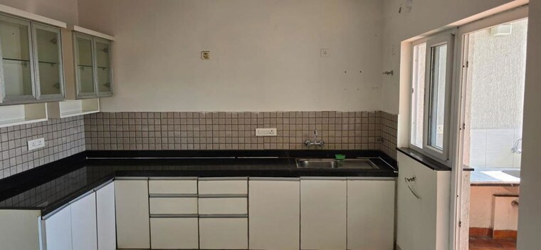 Kitchen, olety-landmark 3 Bedroom 1881 Sq.Ft. Apartment In Basaveshwara Nagar Bangalore 9782333