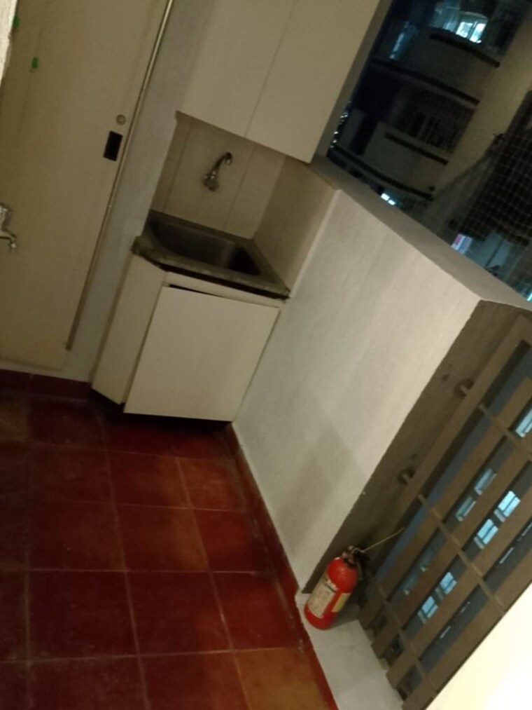 Kitchen, olety-landmark 3 Bedroom 1881 Sq.Ft. Apartment In Basaveshwara Nagar Bangalore 9782333