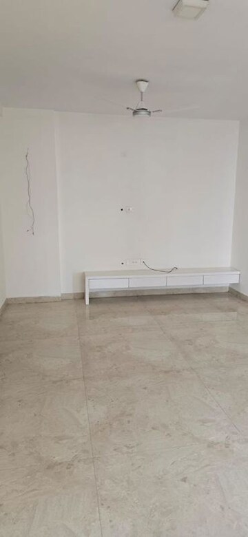 Room in 3 BHK Apartment at Olety Landmark, Basaveshwara Nagar – for Rent