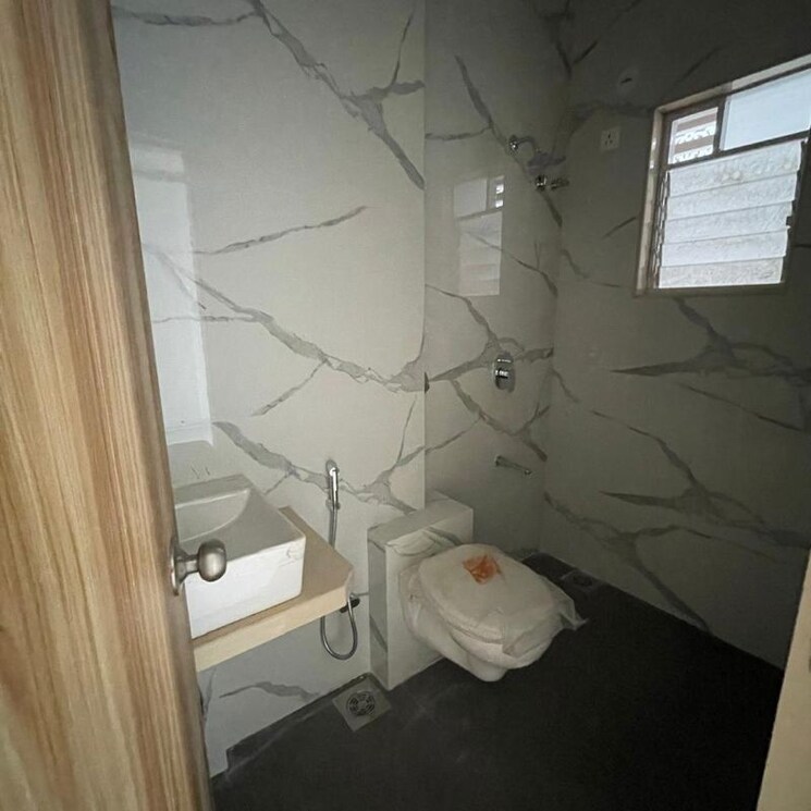 Bathroom, hasmukh nagar 3 Bedroom 1130 Sq.Ft. Apartment In Hasmukh Nagar Mumbai 9782319