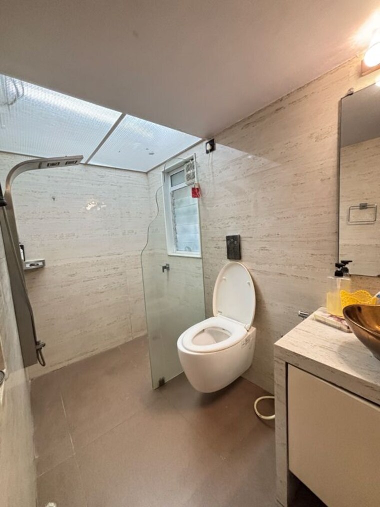 Bathroom, sv patel nagar 3 Bedroom 1250 Sq.Ft. Builder Floor In Sv Patel Nagar Mumbai 9782343