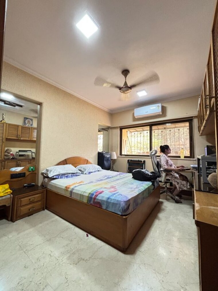 Bedroom, sv patel nagar 3 Bedroom 1360 Sq.Ft. Builder Floor In Sv Patel Nagar Mumbai 9782357