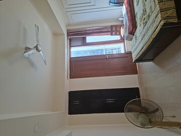 Furnished Amenities in 4 BHK Independent House at Sector 105 – for Rent