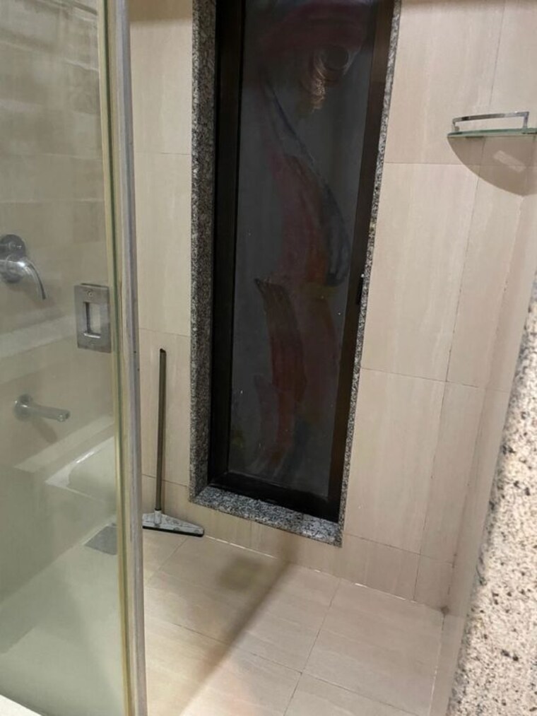 Bathroom, chaurang-sunshine 3 Bedroom 1100 Sq.Ft. Apartment In Chembur Mumbai 9782348