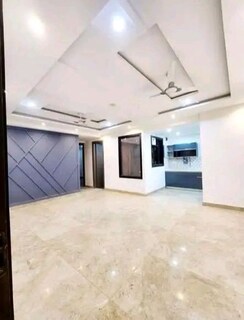 3 BHK + Servant Room Apartment For Rent in Chattarpur