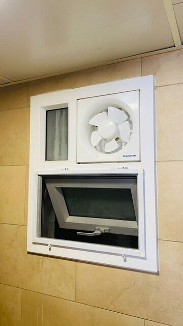 Furnished Amenities in 2 BHK Apartment at Prestige Primrose Hills, Banashankari 6th Stage – for Rent