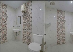 Bathroom in 1 BHK Apartment at Gomti Nagar – for Rent