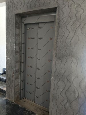 Master Bedroom in 2 BHK Apartment at Indiranagar – for Rent