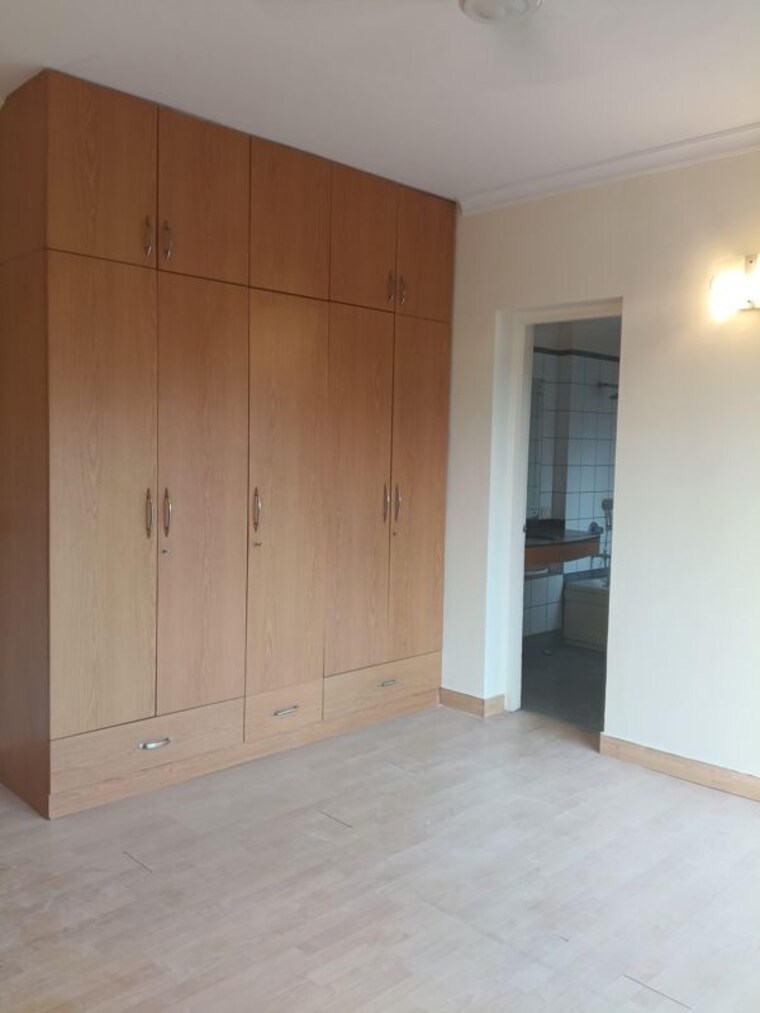 Room, central-park-i 3 Bedroom 1850 Sq.Ft. Apartment In Sector 42 Gurgaon 9782469