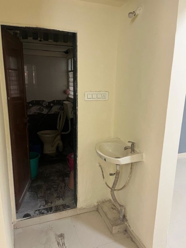 Bathroom, sparklink-lamour 2 Bedroom 930 Sq.Ft. Apartment In Wakad Pune 9782496