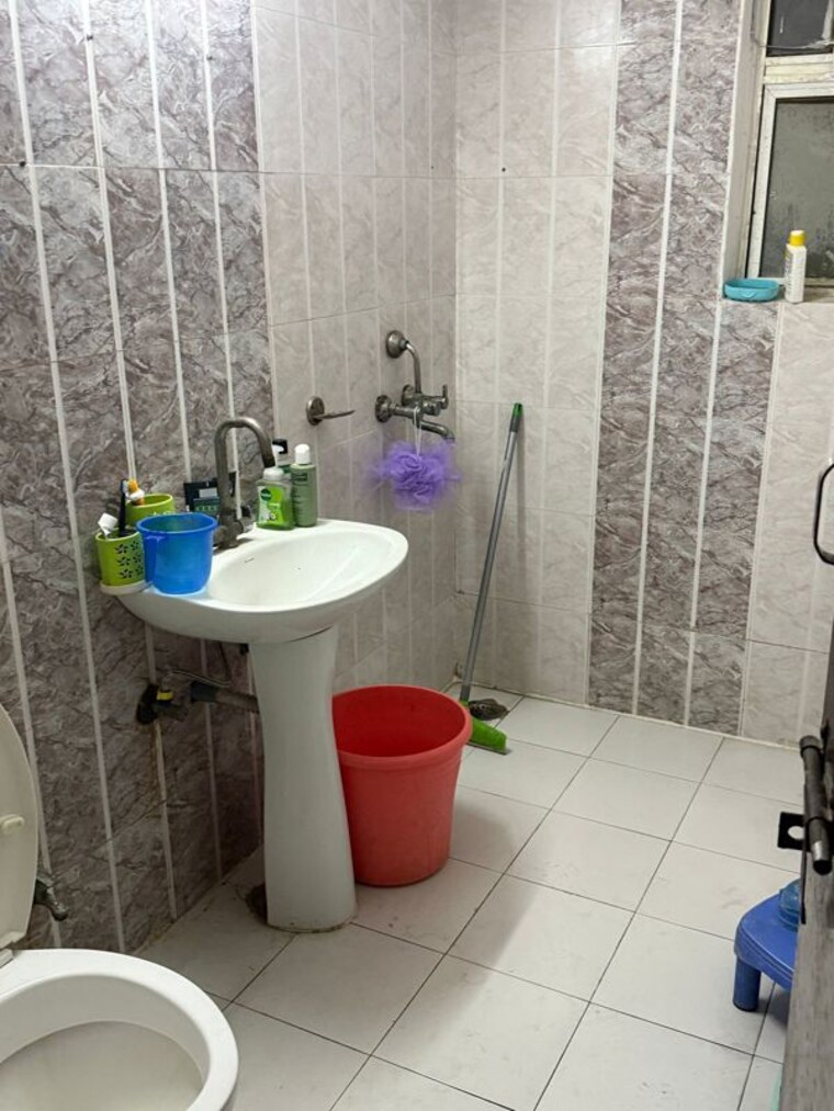 Bathroom, gardenia-gateway 3.5 Bedroom 1700 Sq.Ft. Apartment In Sector 75 Noida 9782521