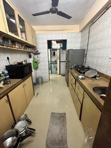 Team Area in 1 BHK Apartment at Heena Presidency, Mira Road – for Sale