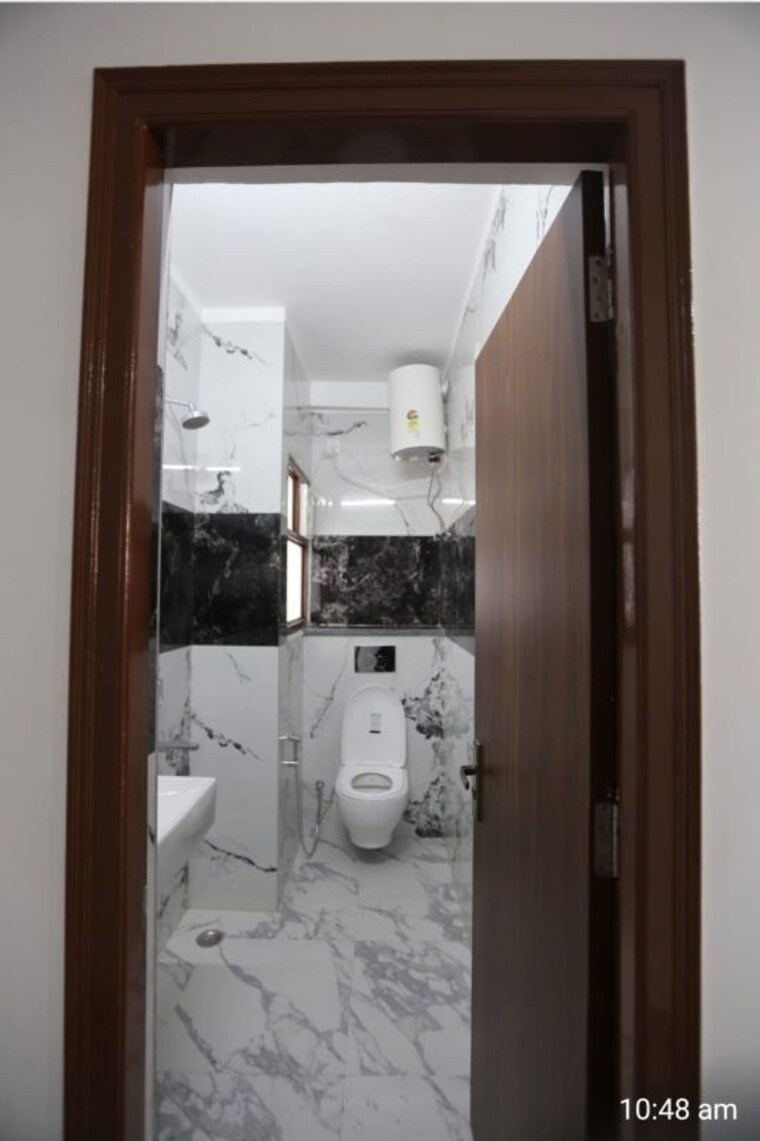 Bathroom, dlf-the-grove 1 Bedroom 540 Sq.Ft. Builder Floor In Sector 54 Gurgaon 9782538