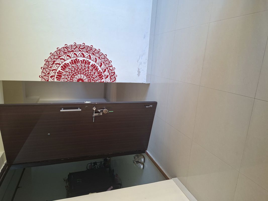 1 BHK + Servant Room Apartment For Rent in Raunak Bliss B1