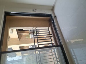 Furnished Amenities in 1 BHK Apartment at Raunak Delight, Owale – for Rent