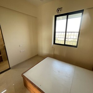 Room in 3 BHK Apartment at Lotus Amalfi, Versova – for Rent