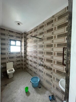 Bathroom in 5 BHK Independent House at Sector 45 – for Rent