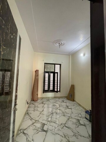 Building Lobby in 5 BHK Independent House at Sector 45 – for Rent