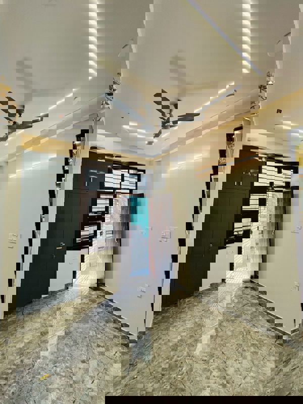 3 BHK + Pooja Room Builder Floor For Sale in Hari Nagar Ashram