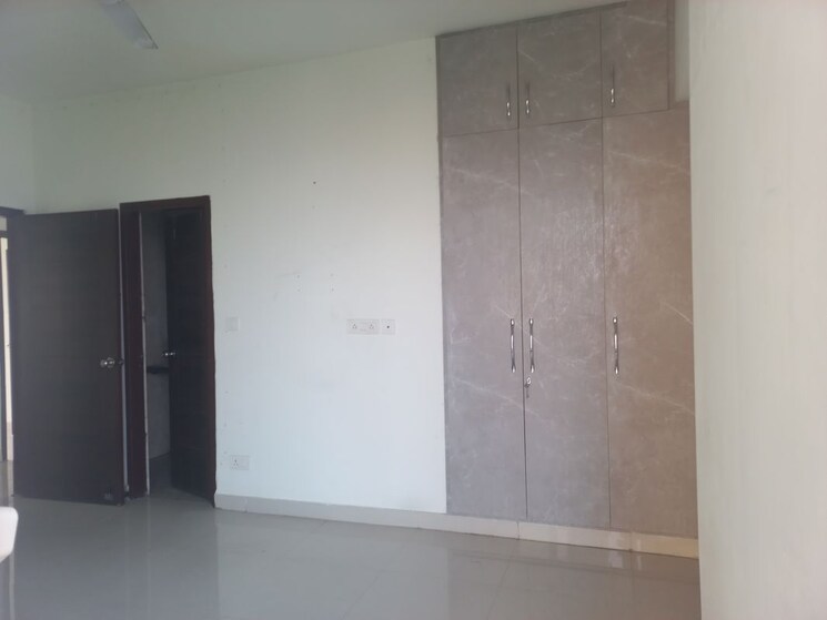 Room, mahagun-mirabella 3 Bedroom 1730 Sq.Ft. Apartment In Sector 79 Noida 9782752