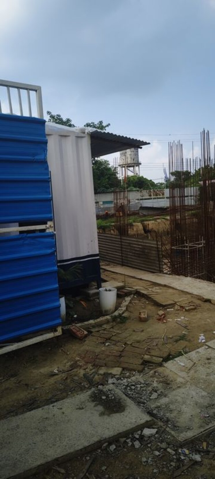 Balcony, vrindavan yojna 3 Bedroom 2085 Sq.Ft. Apartment In Vrindavan Yojna Lucknow 9782754