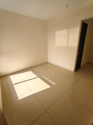 Master Bedroom in 3 BHK Apartment at Chandak 34 Park Estate, Goregaon West – for Rent