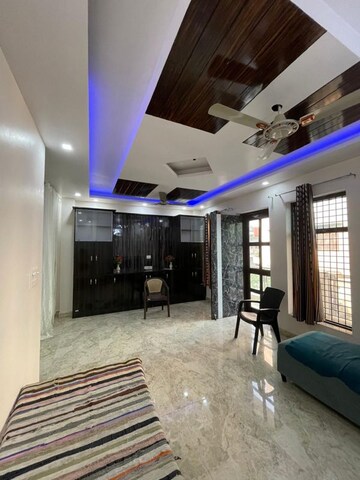 4 BHK Builder Floor For Rent in Sector 21c