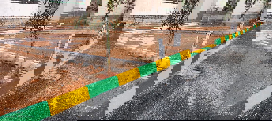 Plot For Sale in Abul Fazal Enclave