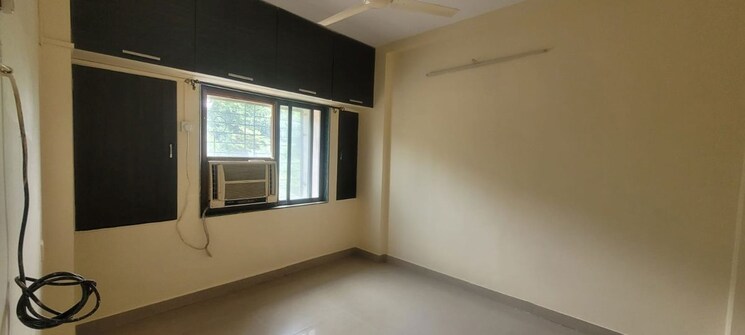Room, sapphire-lakeside 1 Bedroom 500 Sq.Ft. Apartment In Powai Mumbai 9782942