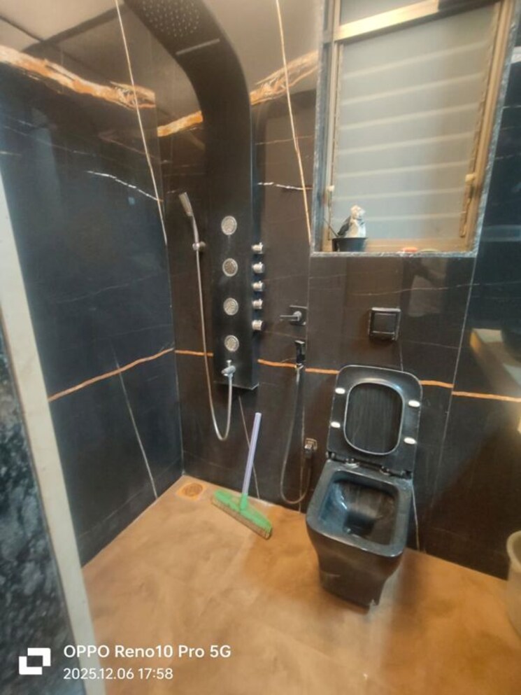 Bathroom, lake-florence 2 Bedroom 910 Sq.Ft. Apartment In Powai Mumbai 9782720