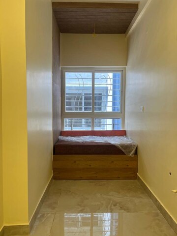 Room in 3 BHK Apartment at SKA Estate, Eta Ii Greater Noida – for Sale